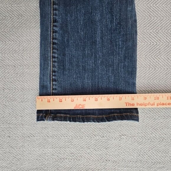 Seven 7 For All Mankind Jeans Women's Size 6 (W30 L30) Medium Wash Boot Cut EUC - Picture 8 of 13